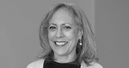 Portrait of Sharon Kirshenblatt