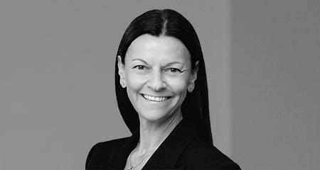 Portrait of Jennifer Traub